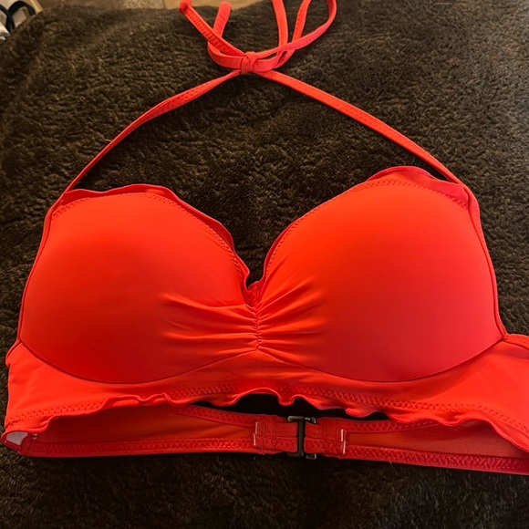 Hobie Other - Hobie Push up bikini top and bikini bottoms